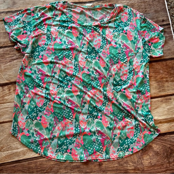 Women’s Sew In Love Tshirt Size 2x - Picture 1 of 5